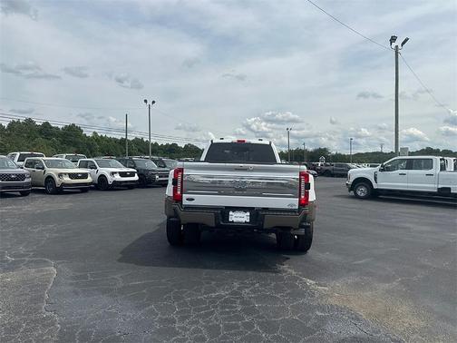 2026 Ford F-350 King Ranch