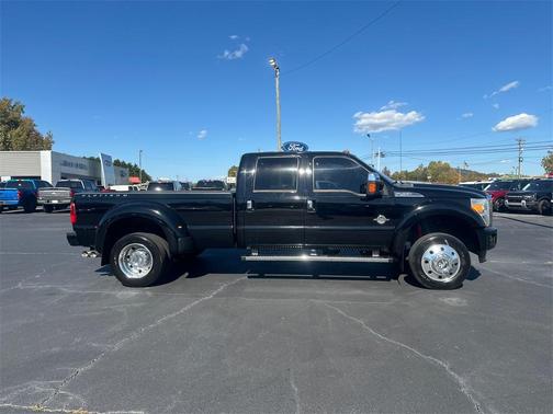 2016 Ford F-450 Lariat