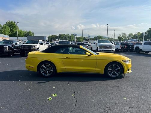 2015 Ford Mustang V6
