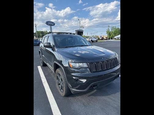 2018 Jeep Grand Cherokee Upland
