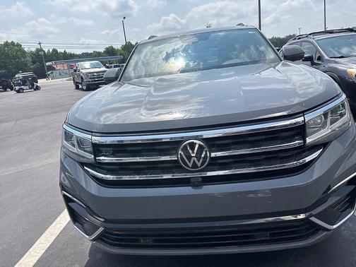 2022 Volkswagen Atlas Cross Sport 3.6L V6 SEL Premium R-Line
