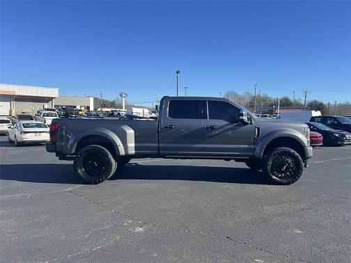 2022 Ford F-450 Platinum