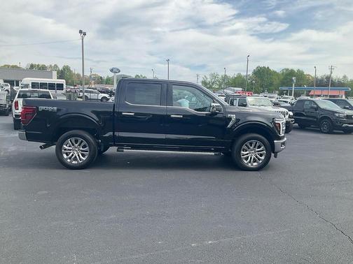 Black Metallic 2026 Ford F-150 Lariat