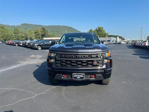 2022 Chevrolet Silverado 1500 Custom Trail Boss