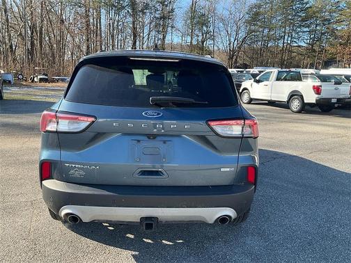 2020 Ford Escape Titanium