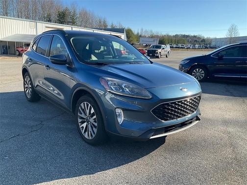 2020 Ford Escape Titanium