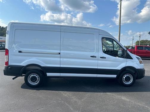 2025 Ford Transit-250 148 WB Medium Roof Cargo