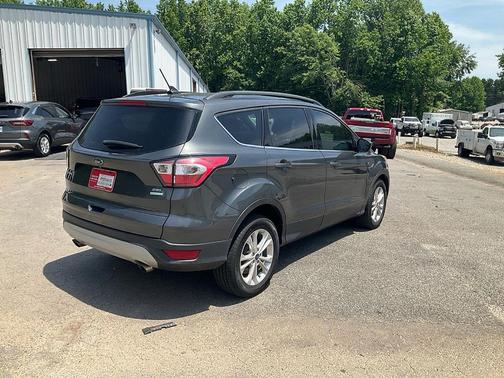 Magnetic 2018 Ford Escape SEL