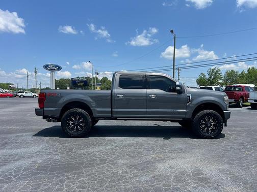 2022 Ford F-250 Platinum