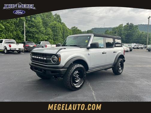 2023 Ford Bronco Black Diamond