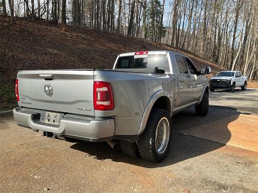 2021 RAM 3500 Laramie