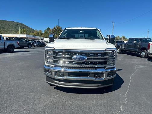 2026 Ford F-350 Lariat Super Duty