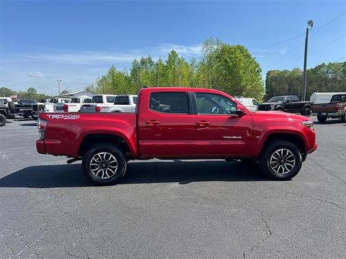 2023 Toyota Tacoma TRD Sport