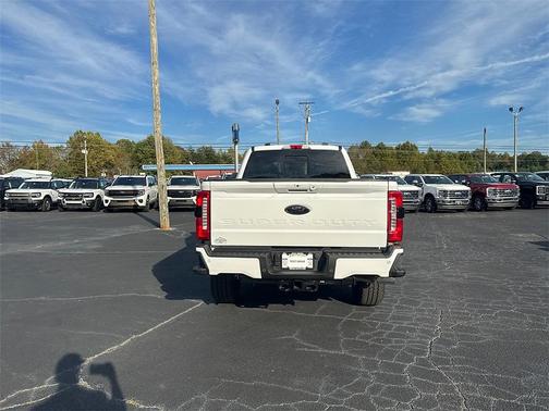 2026 Ford F-250 Lariat