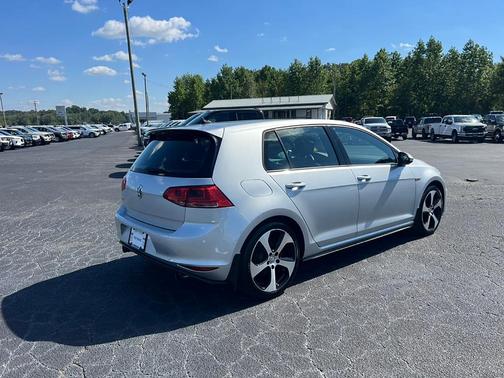 2016 Volkswagen Golf GTI S
