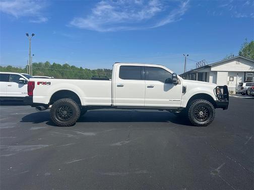 2022 Ford F-350 Platinum