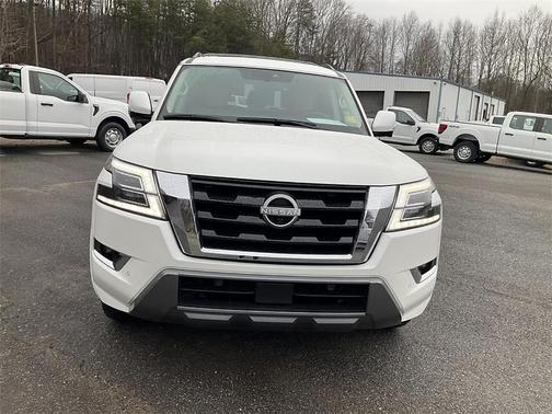 2022 Nissan Armada SL