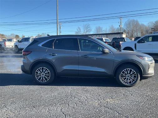 2025 Ford Escape PHEV