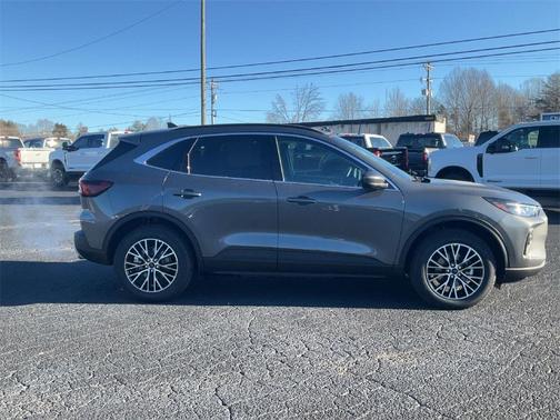 2025 Ford Escape PHEV