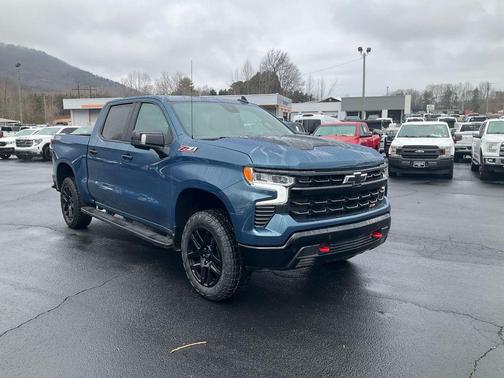 2024 Chevrolet Silverado 1500 LT Trail Boss