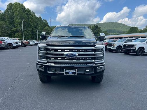 2024 Ford F-250 Platinum