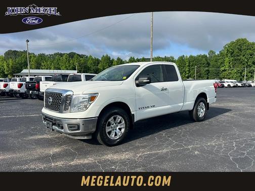 2018 Nissan Titan SV