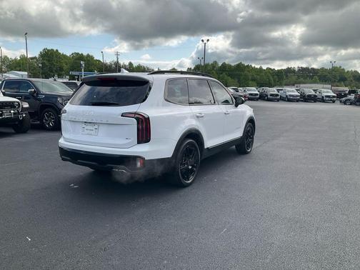 Glacial White Pearl 2024 Kia Telluride SX X-Line