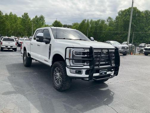White Metallic 2024 Ford F-250 Limited
