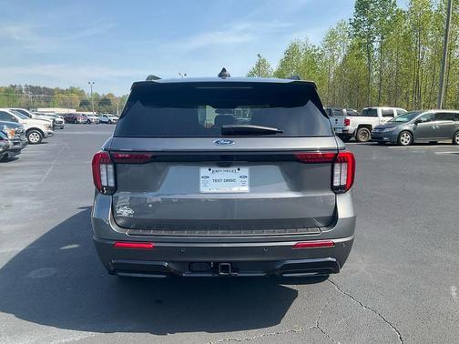 Light Blue Clearcoat 2026 Ford Explorer ST-Line