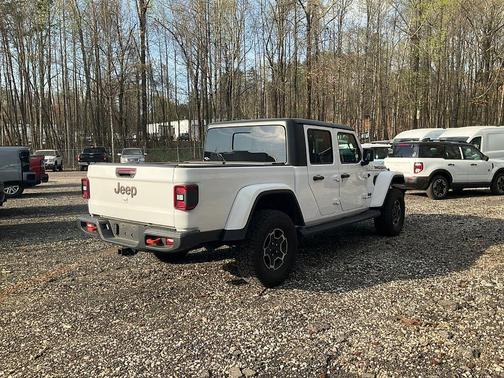 Bright White Clearcoat 2022 Jeep Gladiator Mojave
