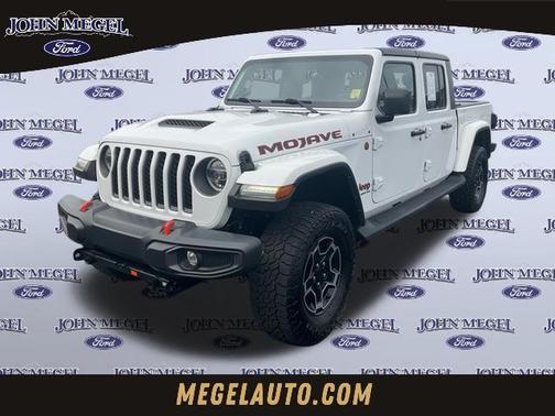Bright White Clearcoat 2022 Jeep Gladiator Mojave