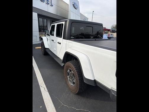 2022 Jeep Gladiator Mojave