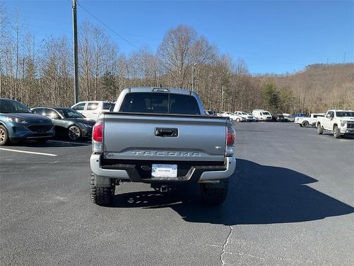 2020 Toyota Tacoma TRD Sport