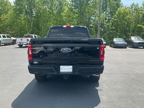 Black Metallic 2022 Ford F-150 XLT