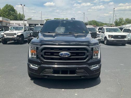 Black Metallic 2022 Ford F-150 XLT