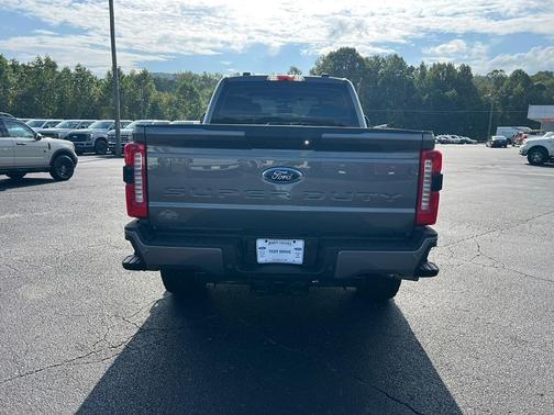 2025 Ford F-250 XL