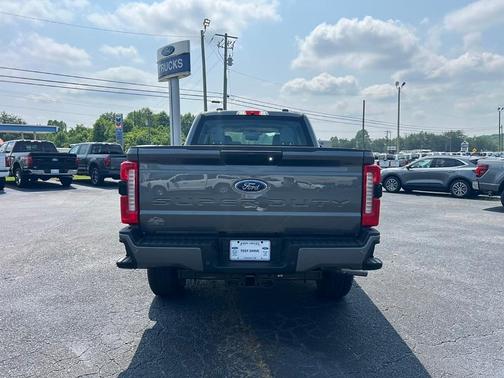 2025 Ford F-250 XL