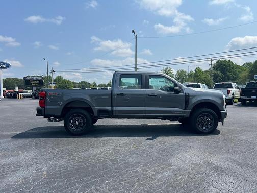 2025 Ford F-250 XL