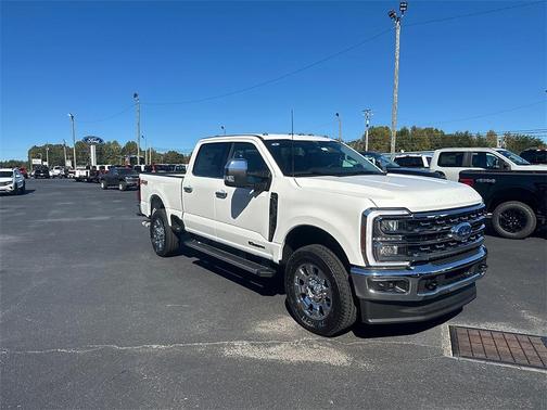 2026 Ford F-350 Lariat Super Duty