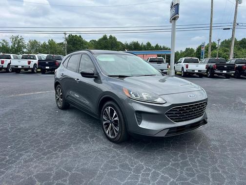 2021 Ford Escape SE