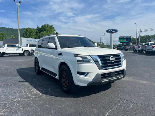 2022 Nissan Armada SL
