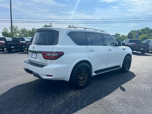 2022 Nissan Armada SL