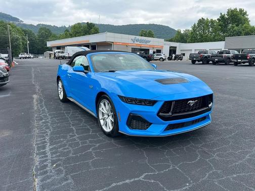 2025 Ford Mustang GT Premium