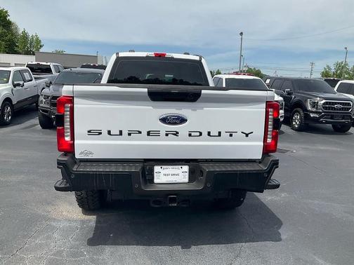 Oxford White 2024 Ford F-350 XL