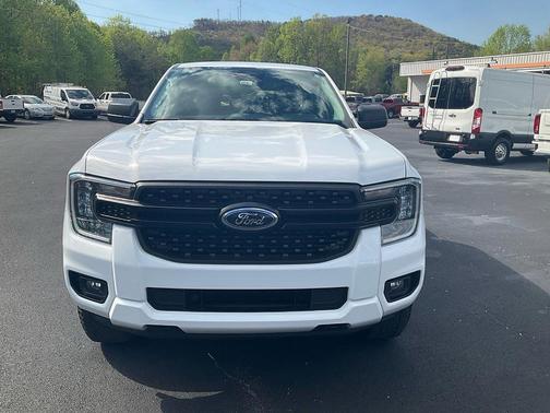 Oxford White 2025 Ford Ranger XL