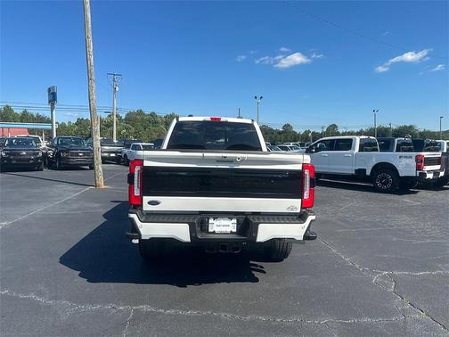 2026 Ford F-250 Platinum