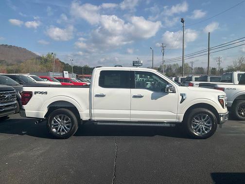 White Metallic 2026 Ford F-150 Lariat