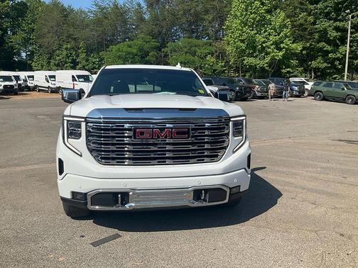 Summit White 2023 GMC Sierra 1500 Denali