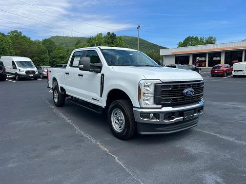 2025 Ford F-250 XL