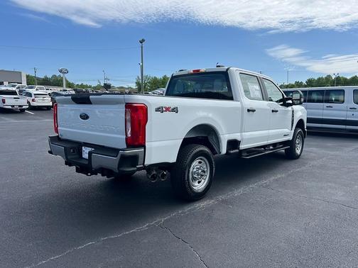 2025 Ford F-250 XL